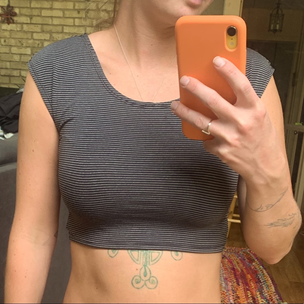 2/$50 LOLE workout/yoga top